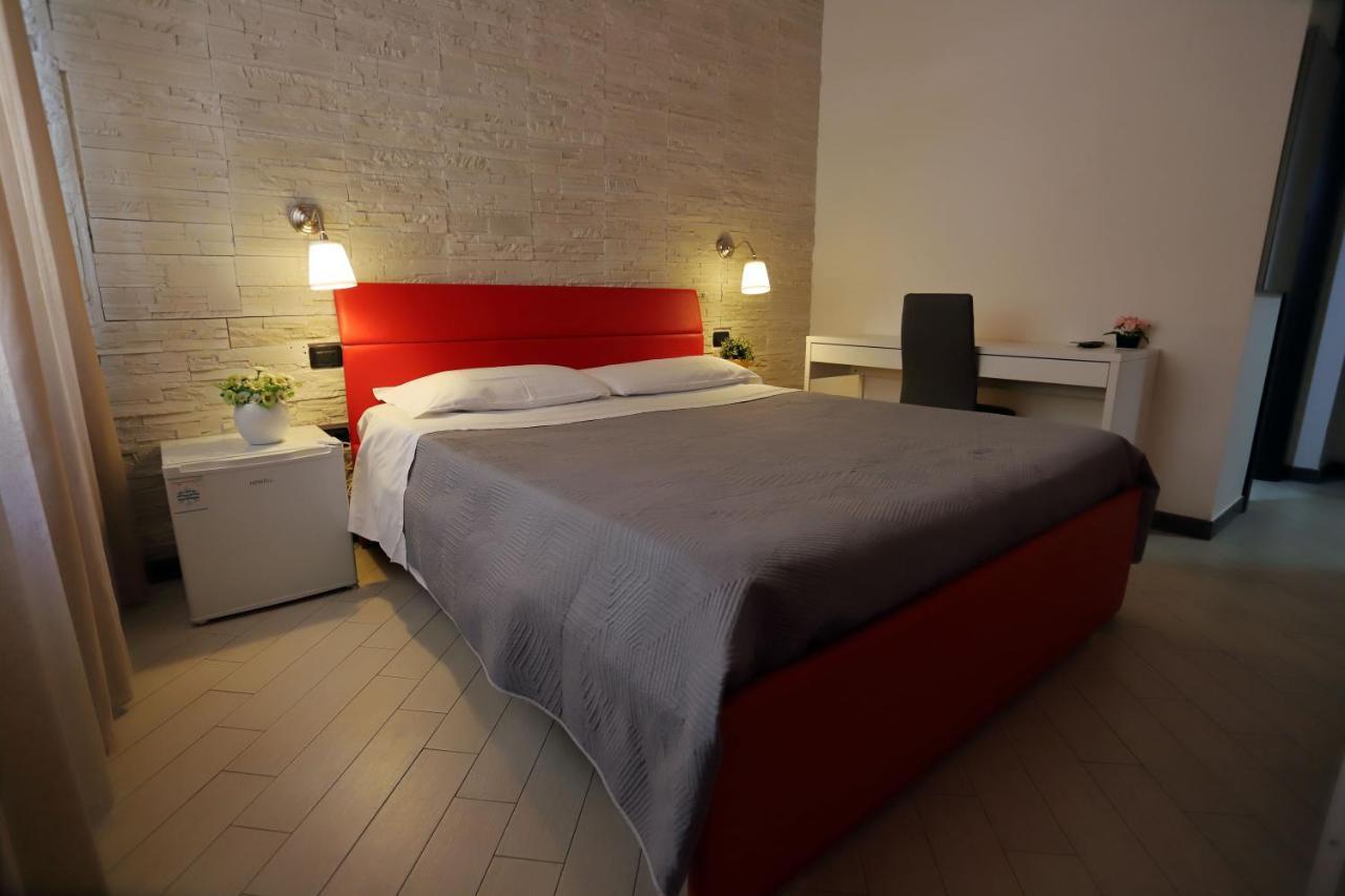 Guest House Le Tre Isole Сорренто Екстер'єр фото